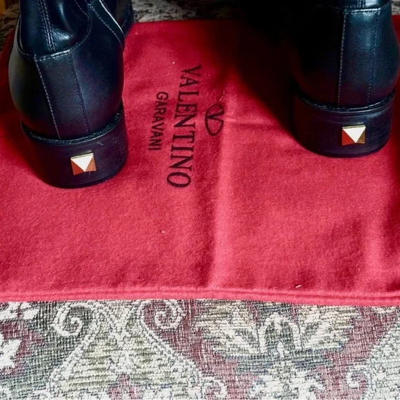 Valentino Black Over-the-Knee Leather Boots - Picture 5 of 5